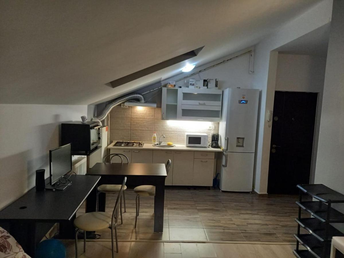 Apartament 2 Camere Chiajna Eksteriør billede