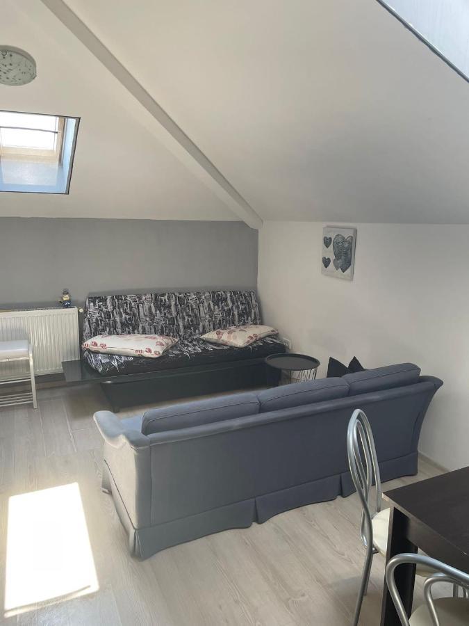 Apartament 2 Camere Chiajna Eksteriør billede